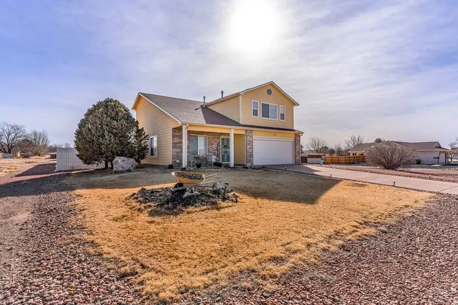594 S Hook Dr, Pueblo West, CO 81007 - #2