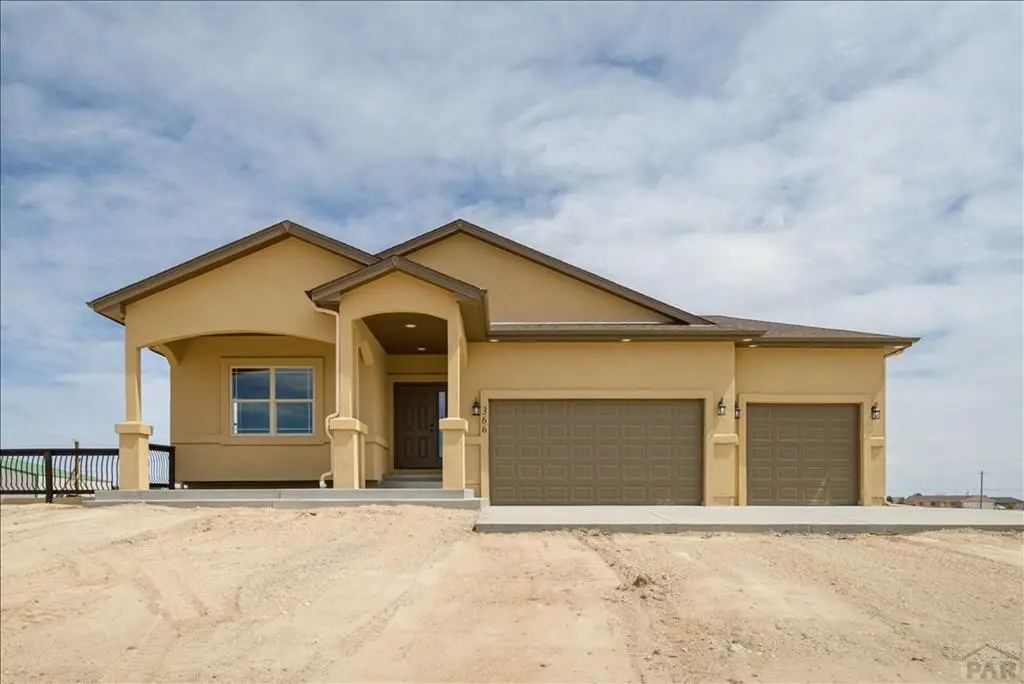 366 N Desert Cove Dr, Pueblo West, CO 81007 - #1