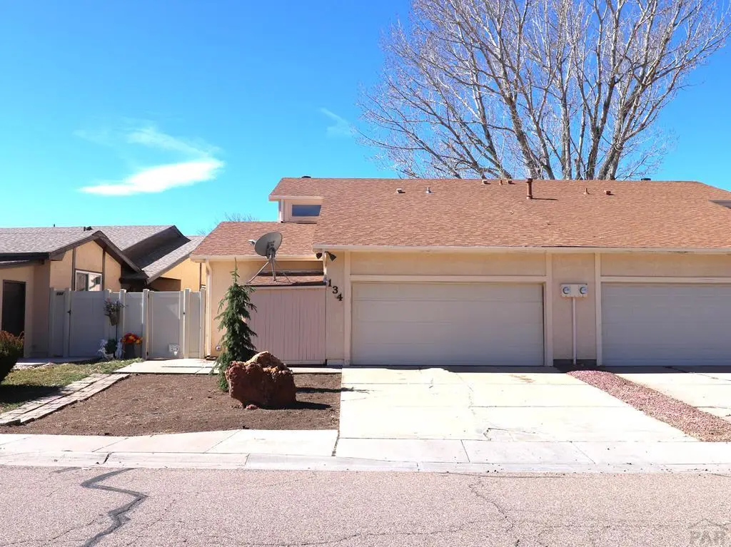 134 Douglas Lane, Pueblo, CO 81001 - #1