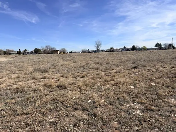 962 S Oak Valley Dr, Pueblo West, CO 81007