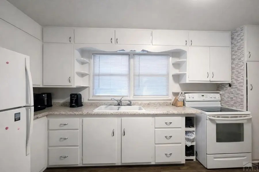 436 Locust Ave, Las Animas, CO 81054 - #3