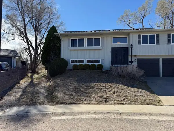 7 Echo Pl, Pueblo, CO 81003