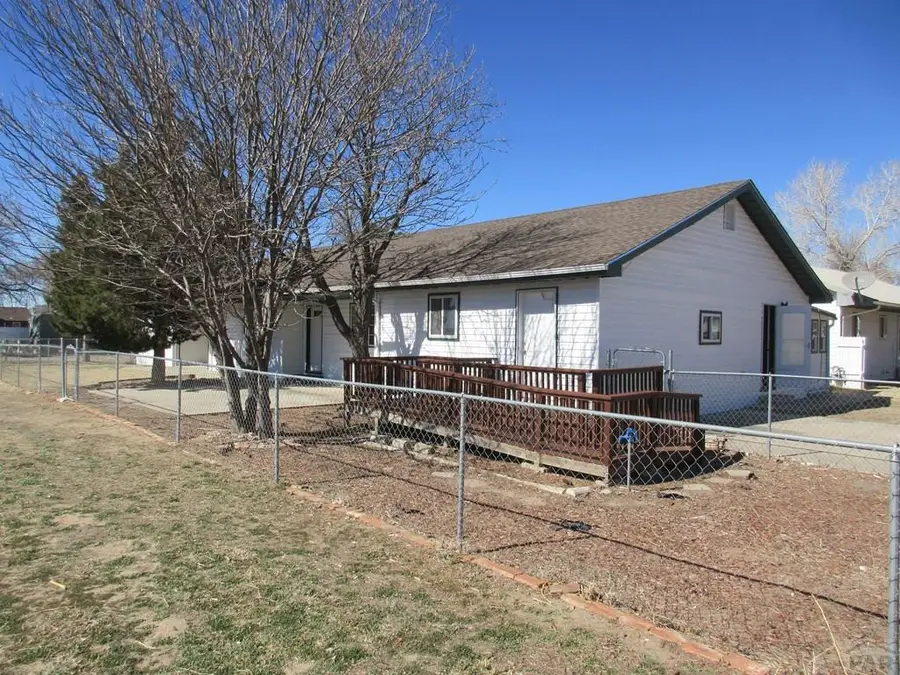 655 Lois Ave, Las Animas, CO 81054 - #2