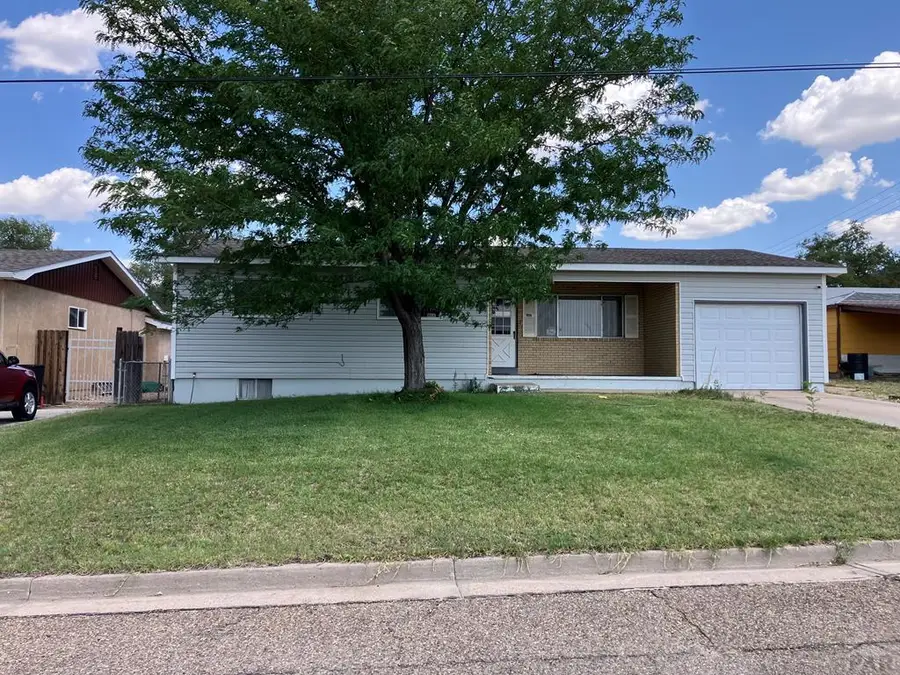 915 Maple Ave, La Junta, CO 81050 - #2