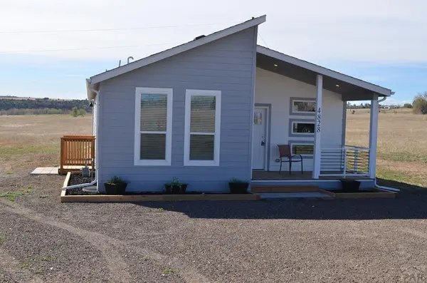 4828 Hicklin Dr, Colorado City, CO 81019