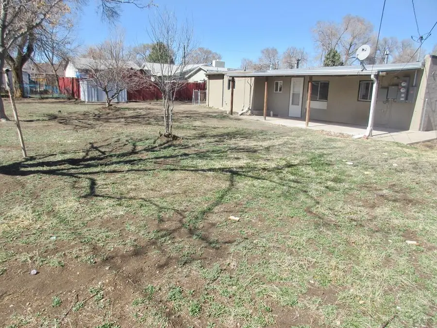 2106 E 8th St, Pueblo, CO 81001 - #3