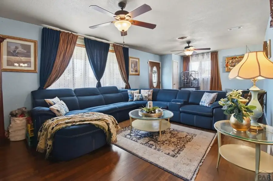 1729 E 16th St, Pueblo, CO 81001 - #3