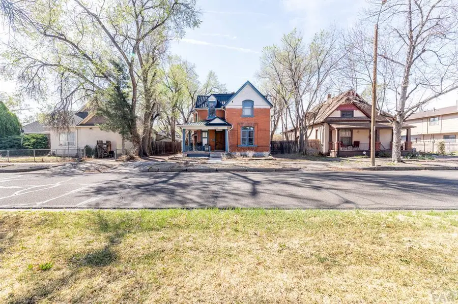 1820 St Clair Ave, Pueblo, CO 81004 - #2