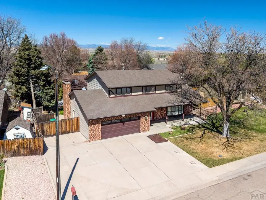 3 Knightsbridge Place, Pueblo, CO 81001 - #2