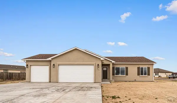 571 N Campbell Dr, Pueblo West, CO 81007