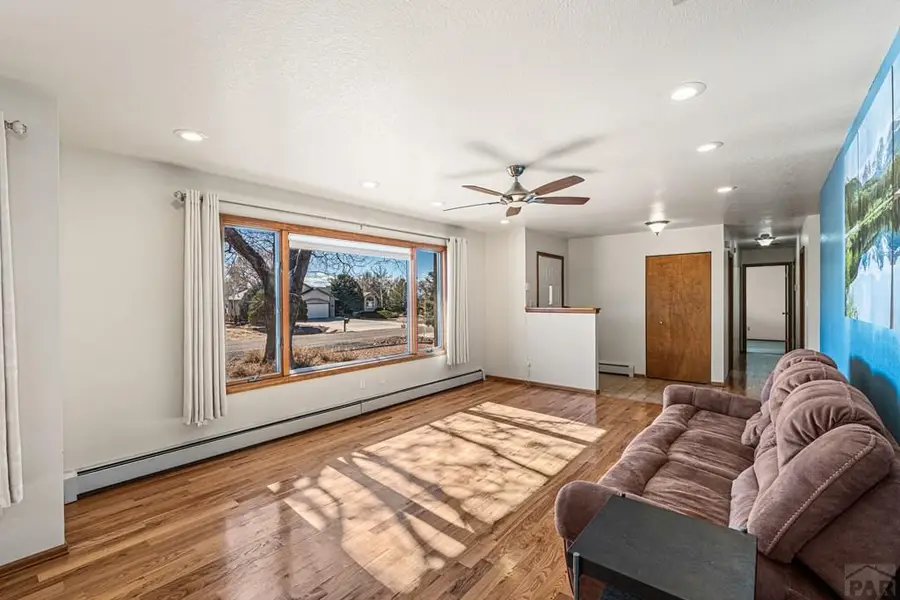 235 S Golfwood Dr E, Pueblo West, CO 81007 - #3