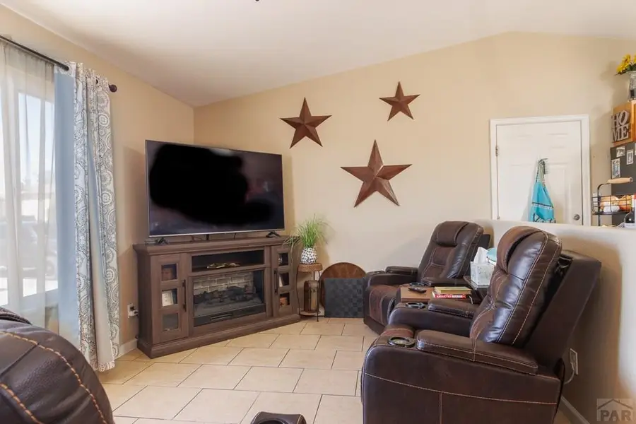 208 S Dacona Dr, Pueblo West, CO 81007 - #2