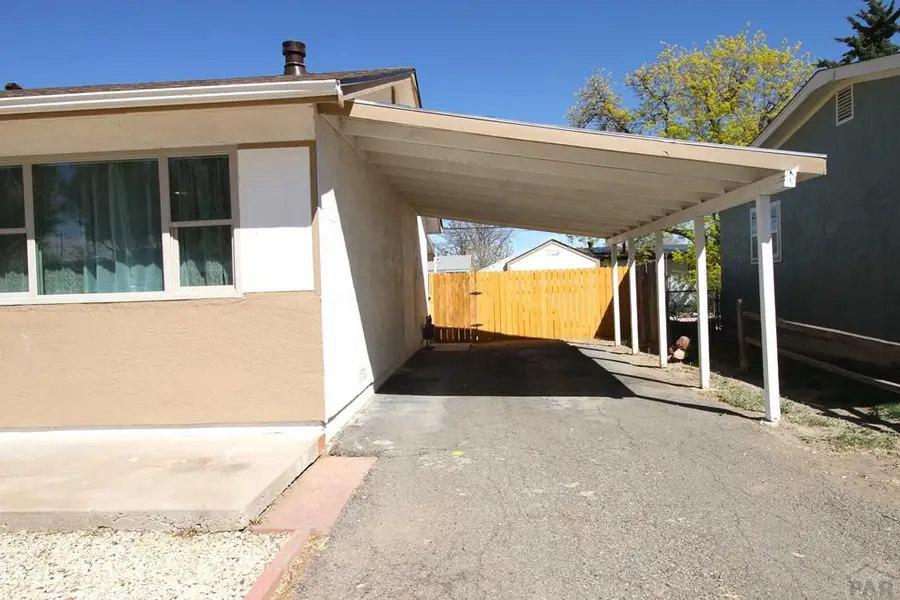 1806 Eden Ave, Pueblo, CO 81005 - #2