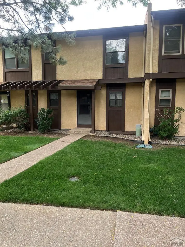 45 Glenroyal Dr, Pueblo, CO 81005 - #1