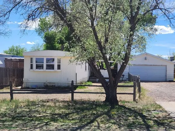 356 E Walton Dr, Pueblo, CO 81007