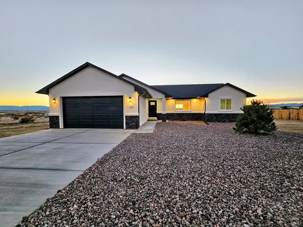 1151 N Red Granite Lane, Pueblo West, CO 81007