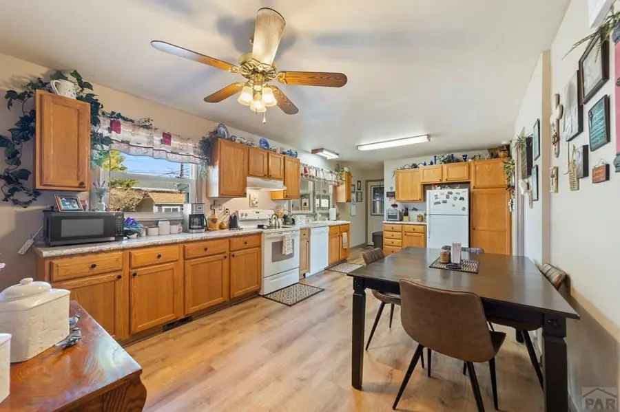 1614 Horseshoe Dr, Pueblo, CO 81001 - #2