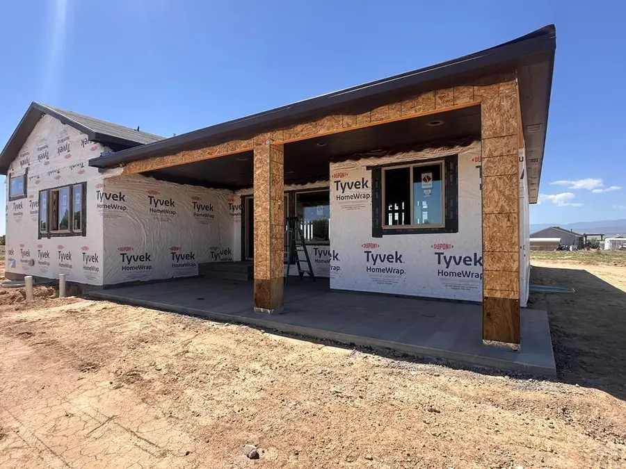 860 S Mcculloch Ct, Pueblo West, CO 81007 - #2