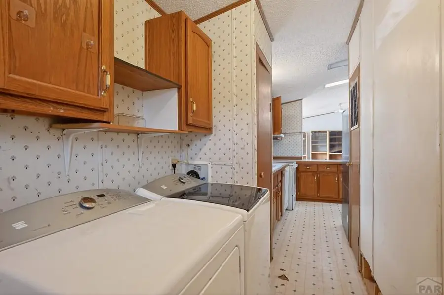 744 Arapahoe Dr, Walsenburg, CO 81089 - #2