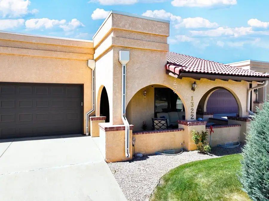 1322 Paseo Del Norte, Pueblo, CO 81008 - #2