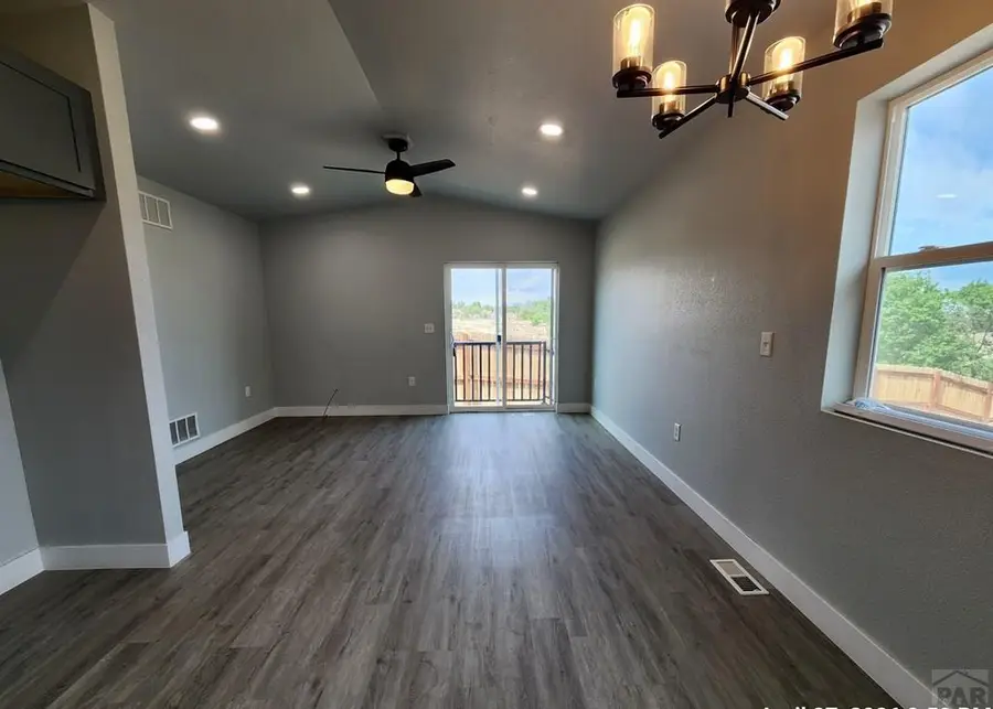 703 Pineda Ct, Pueblo, CO 81001 - #3