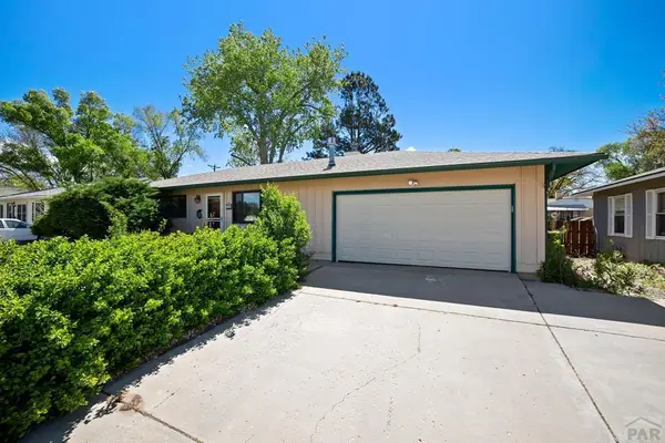 70 Caledonia Rd, Pueblo, CO 81001