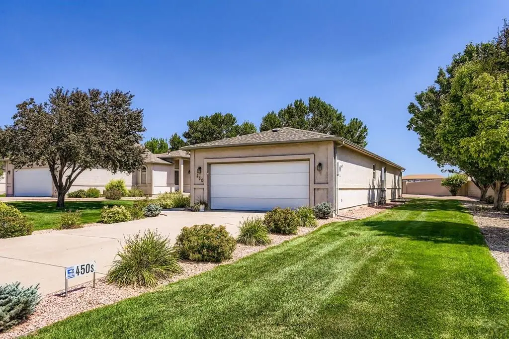 450 S Soaring Eagle Dr, Pueblo West, CO 81007 - #1