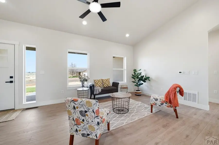 1218 N Challenger Pl, Pueblo West, CO 81007 - #2
