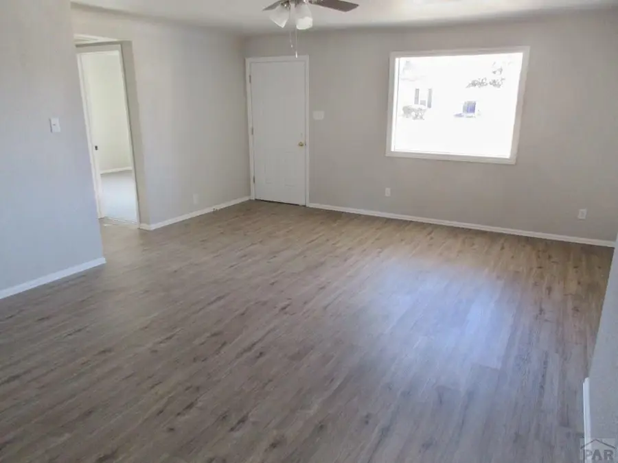 1608 Carteret Ave, Pueblo, CO 81004 - #3