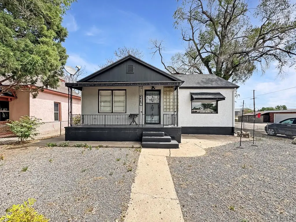 2430 E Evans Ave, Pueblo, CO 81004 - #1