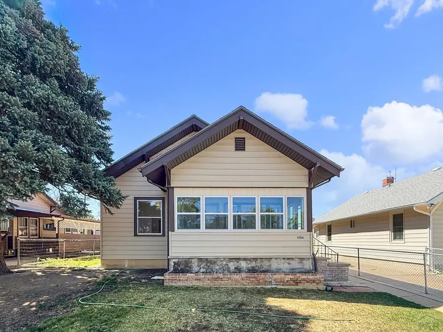 1206 E 6th St, Pueblo, CO 81001 - #2