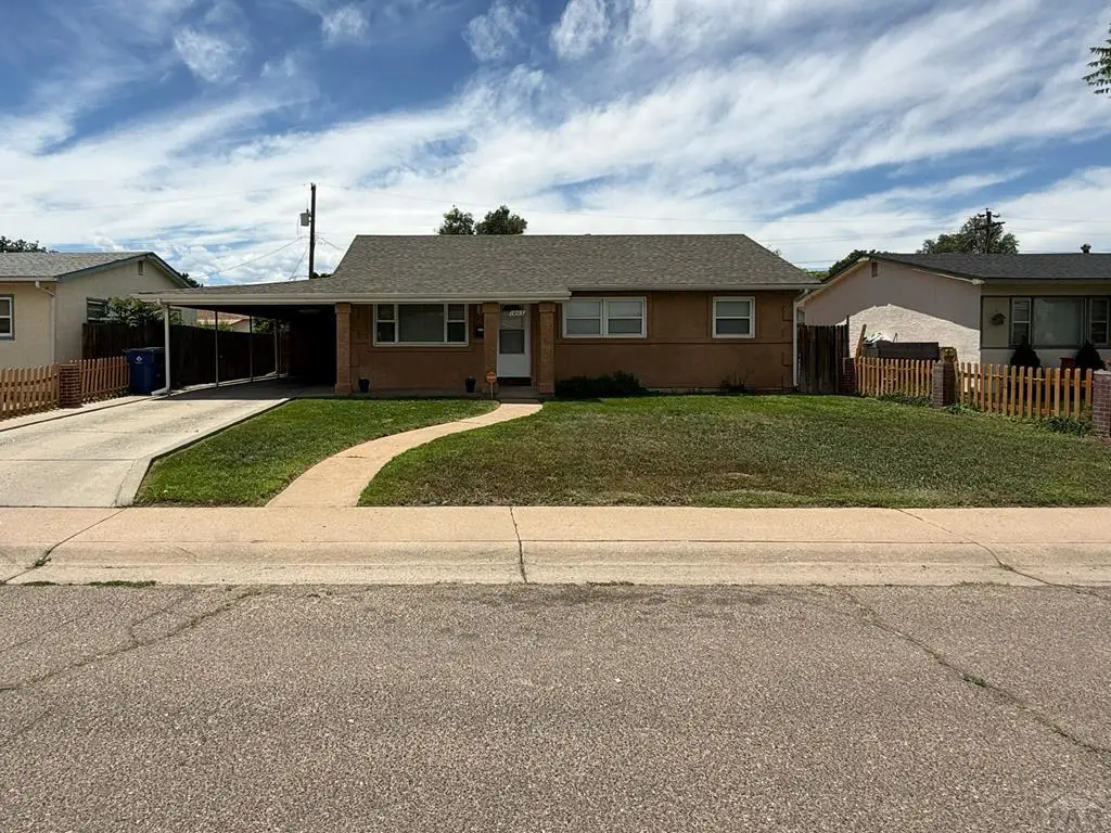 1803 Brimmer St, Pueblo, CO 81005 - #1