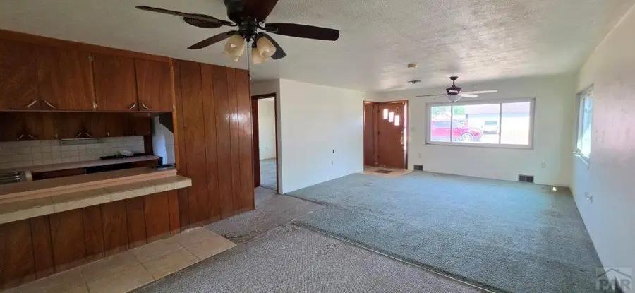 806 S 13th St, Lamar, CO 81052 - #3