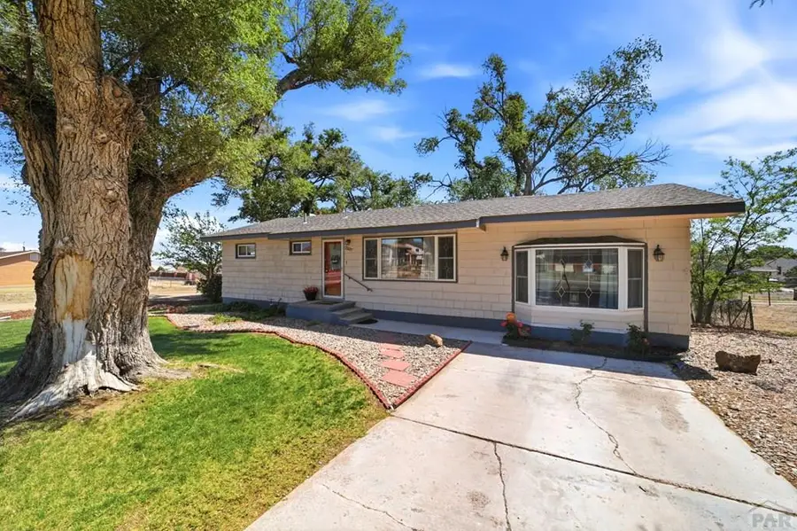2107 Carson Ave, La Junta, CO 81050 - #2