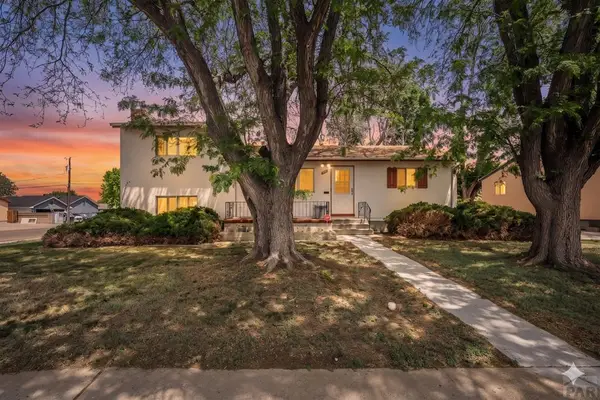 2100 Elmwood Lane, Pueblo, CO 81005