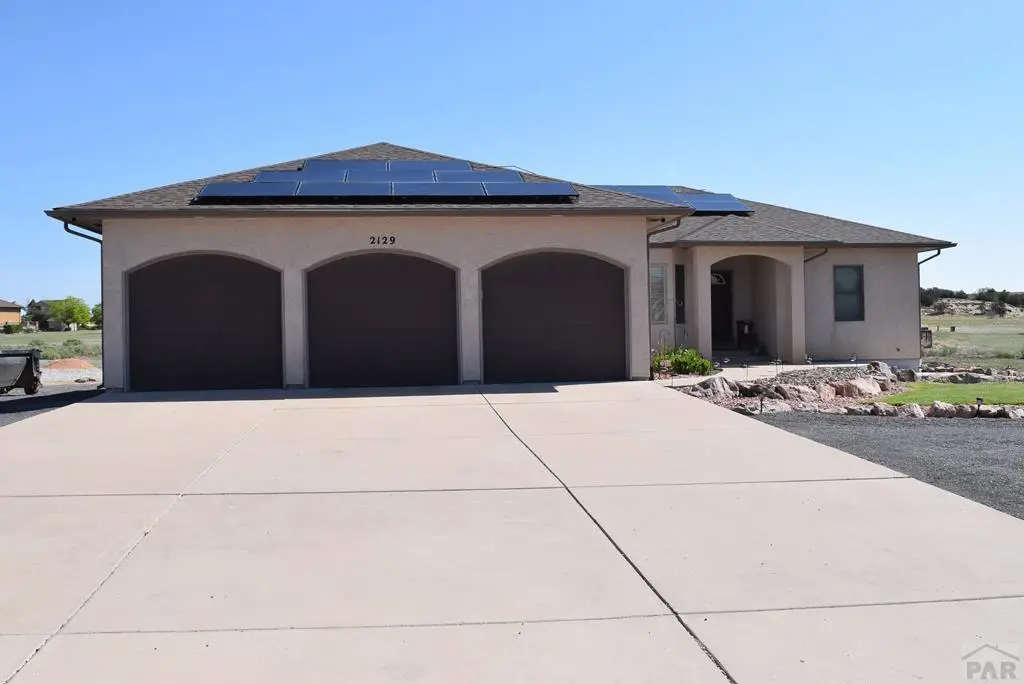 2129 W Woodstock Dr, Pueblo West, CO 81007 - #1