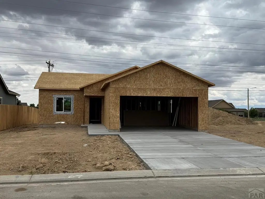 5204 Gannet Lane, Pueblo, CO 81008 - #1