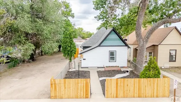 618 E 8th St, Pueblo, CO 81001