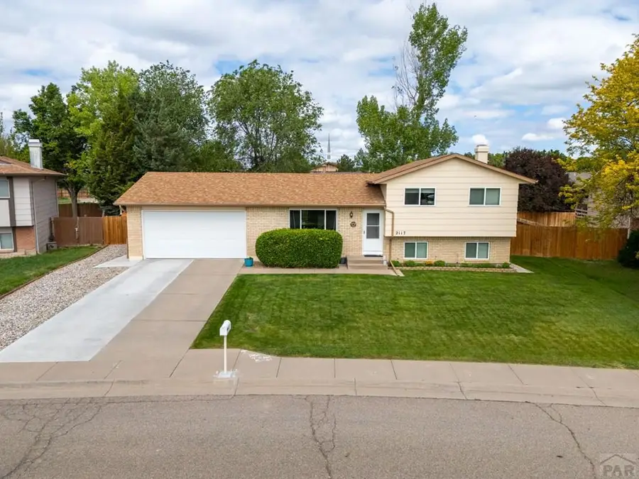2117 Chautard Dr, Pueblo, CO 81005 - #2