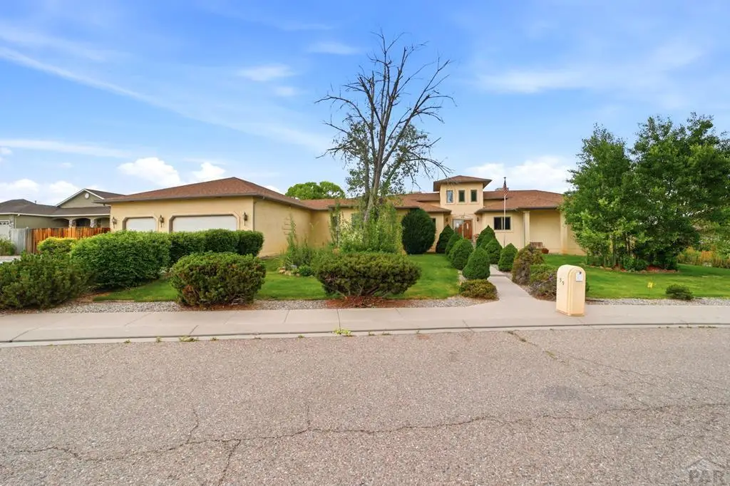 59 Altadena Dr, Pueblo, CO 81005 - #1