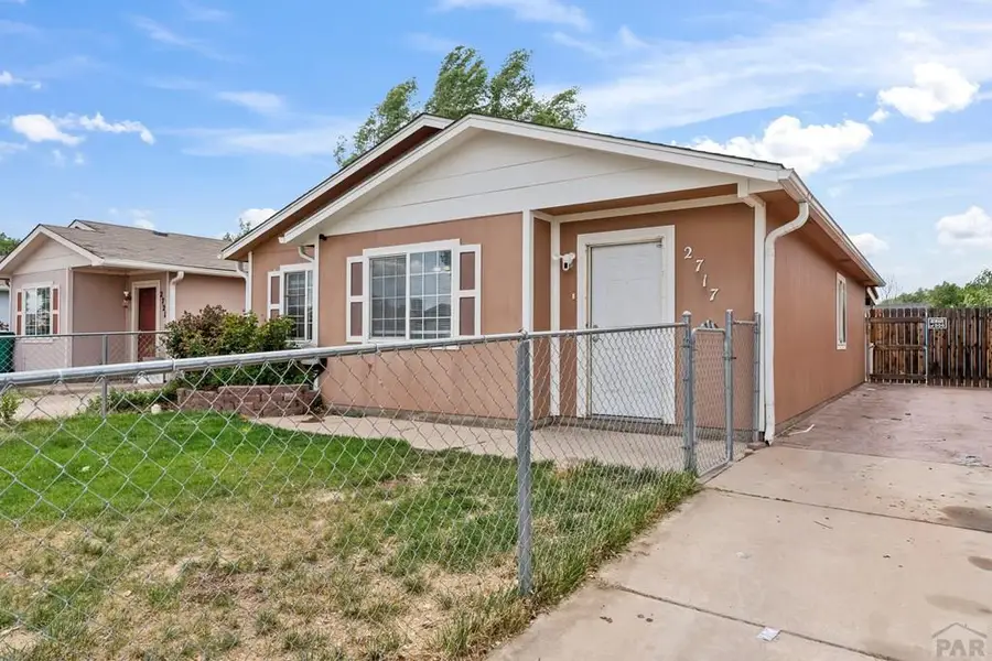 2717 Ontario St, Pueblo, CO 81004 - #2