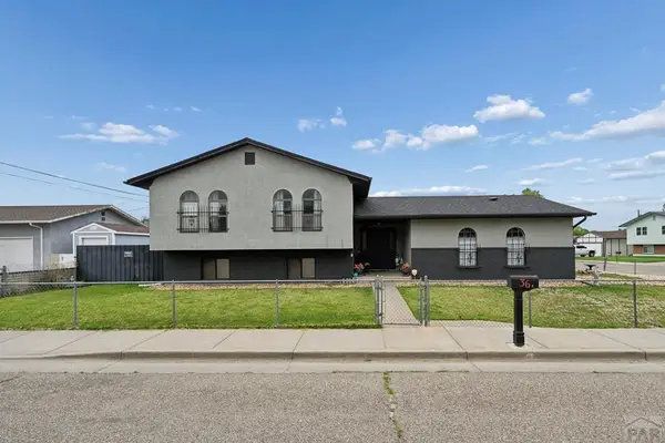 36 Wheatridge Dr, Pueblo, CO 81005