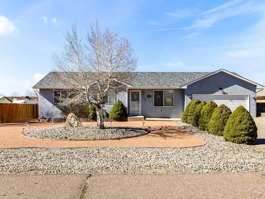 735 S Sterling Dr, Pueblo West, CO 81007 - #2