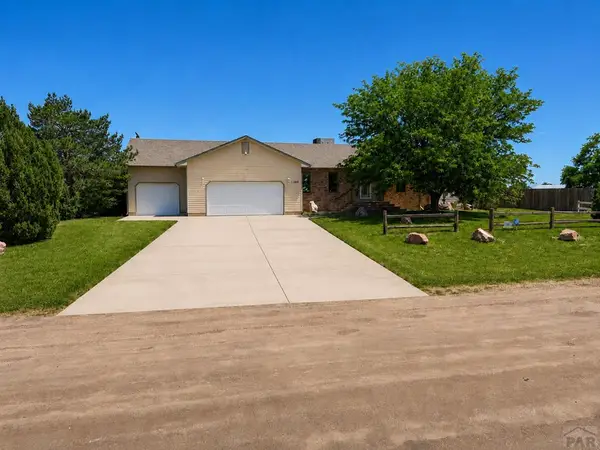 1180 S Yerba Santa Dr, Pueblo West, CO 81007