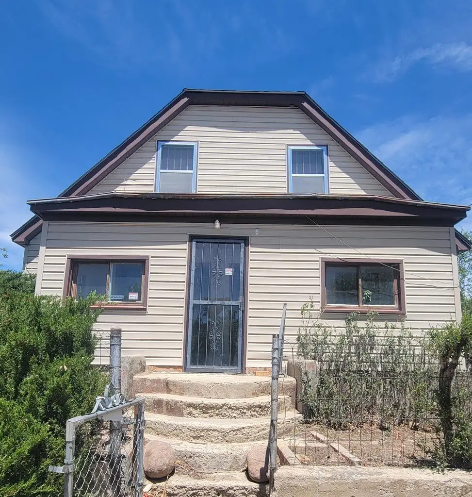 608 W 4th St, Walsenburg, CO 81089 - #1