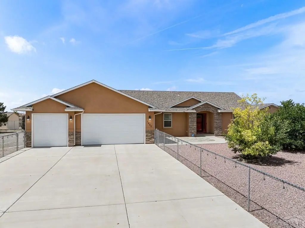 1450 E Farley Ave, Pueblo West, CO 81007 - #1
