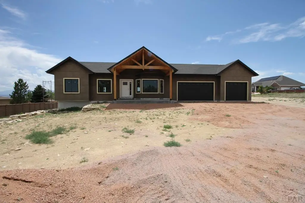 1009 S Oak Valley Dr, Pueblo West, CO 81007 - #1