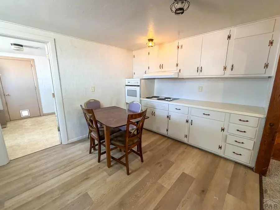307 W Cedar St, Lamar, CO 81052 - #3