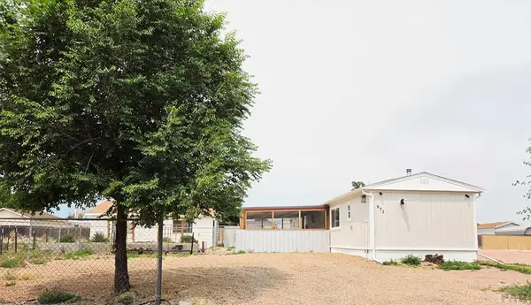 971 S Saki Dr, Pueblo West, CO 81007