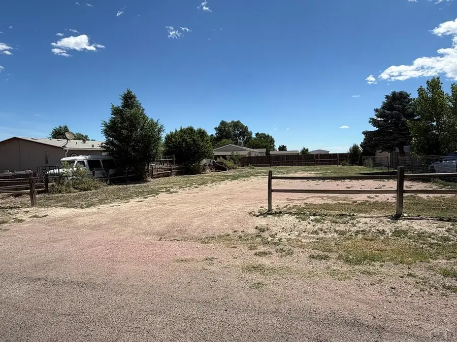 948 S Countryside Ln, Pueblo West, CO 81007 - #2